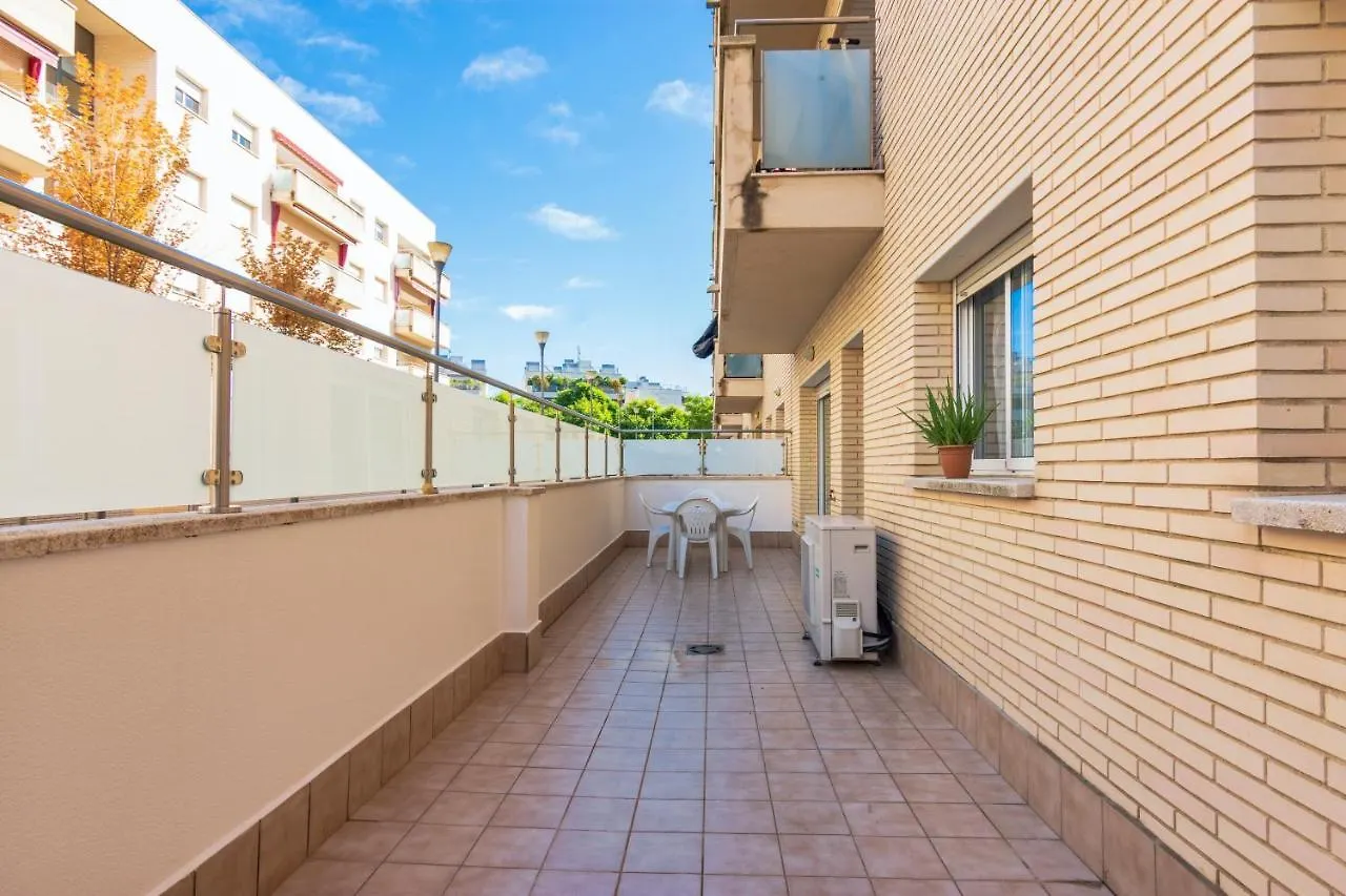 Elegant Apartment In Lloret De Mar 85 M² With Pool Spagna